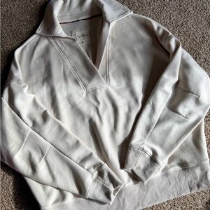 Umgee Cream V-Neck ladies top